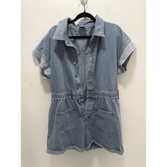Arula Light Wash Denim Short Sleeve Romper‎ – Size 0X NWT Missing Button - Picture 1 of 12